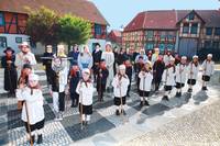 Lebendschachensemble auf dem Ströbecker Schachplatz 2017