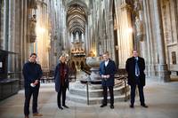 v.l.n.r. Daniel Szarata, Dr. Uta-Christiane Bergemann, Dr. Eike Michl und Dr. Michael Schneider beim Dombesuch