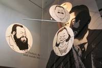 Harmlos lustig bis zutiefst verleumderisch: Städtisches Museum eröffnet Karikaturenausstellung