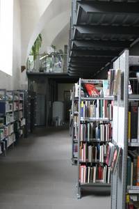 [(c): Stadtbibliothek "Heinrich Heine" Halberstadt]