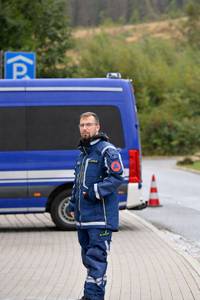 THW-Gruppenf&uuml;hrer Steffen Lastytch im Einsatz. &copy;Foto: Kristin Lastytch für THW OV HBS.