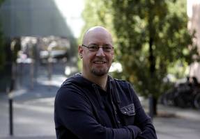 [(c): Uwe Schimunek]