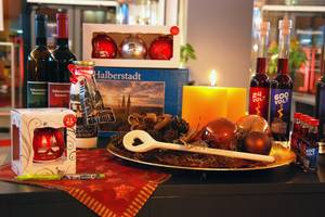 Weihnachtssouvenirs aus Halberstadt © Stadt Halberstadt, Tourist Information Weihnachtssouvenirs aus Halberstadt mit städtischen Motiven
