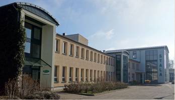 [(c): Stadt- und Landschaftspflegebetrieb]