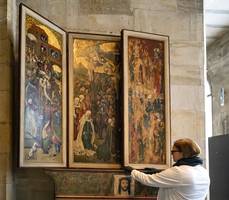 20230222altar us 102
