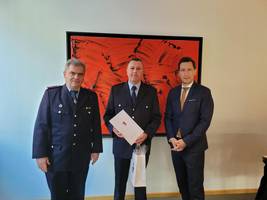 Halberstädter Feuerwehrmann Eising wird Beamter auf Lebenszeit