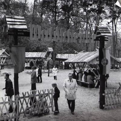 Eröffnung der Gaststätte „Waldschenke“ im Halberstädter Tiergarten, 1974 Bilderreise03