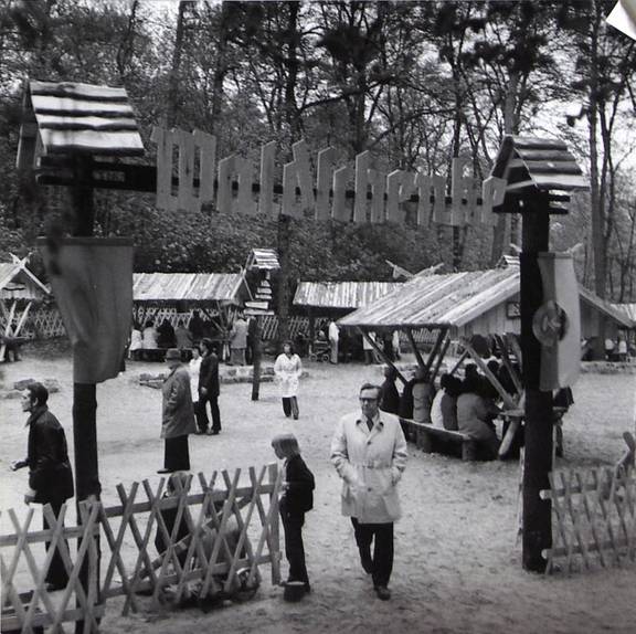 Eröffnung der Gaststätte „Waldschenke“ im Halberstädter Tiergarten, 1974 Bilderreise03