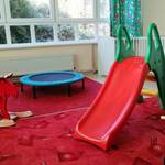 Sport- und Schlafraum Krippe © KITA und Hort Hoppelnase Sport- und Schlafraum Krippe