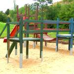 hinter dem sportplatz 5