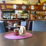 Gourmet’s Cafe-Pub