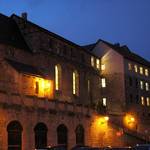 Bibliothek_abends_beleuchtet Abenddämmerung