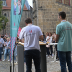 Oberbürgermeister Daniel Szarata und Stefan Meyer vom BGM eröffneten den 2. Halberstädter Gesundheitstag für die Mitarbeitenden der Stadtverwaltung. © Holger Wegener PM Gesundheitstag in der Stadtverwaltung Halberstadt Prävention und Bewegung im Fokus