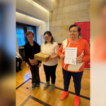 lückliche Gewinnerinnen beim Elfchenwettbewerb 2025 : Thema Halberstadt © Jeannette Schroeder, Stadt Halberstadt PM Gewinnerinnen des Halberstädter Elfchenwettbewerbs ausgezeichnet