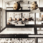 Die Präsentation archäologischer Objekte in der Ausstellung des Städtischen Museums Halberstadt um 1910/1920 © Städtisches Museum Halberstadt PM Sonderveranstaltung am 7. Dezember Von Scherben, Knochen und Steinwerkzeugen – 120 Jahre archäologische Sammlung im Städtischen Museum Halberstadt