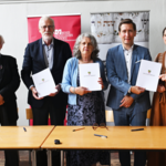 Robra unterzeichnet Vertrag über weitere Finanzierung von Halberstädter Berend Lehmann Museum © Stadt Halberstadt, Holger Wegener pm slider mma robra 1