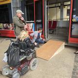 Barrierefreier Zugang in den Straßenbahnen der Kreisstadt Halberstadt ©Stadt Halberstadt