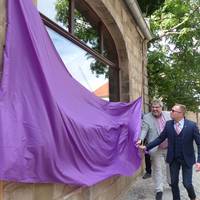 Die Feuerskulptur wurde vergangenen Freitag durch Andreas Henke und Herrn Dr. Aedtner an ihrem neuen Standort enthüllt