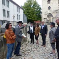 Begegnung mit Gästen aus Israel an den Steinen der Erinnerung