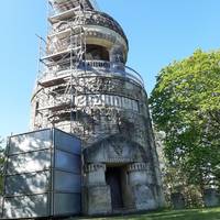 Bismarckturm ist eingerüstet