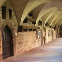 Blick in die heutige Ausstellung im Kreuzgang der Liebfrauenkirche