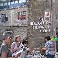 Bücherflohmarkt in der Stadtbibliothek