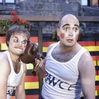Die deutsche Geschichte an einem Abend  Start für den Theatersommer in Blankenburg