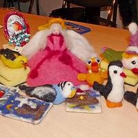 Tipp für die Adventszeit - Filzen und Vogelkalender-Basteln im Heineanum