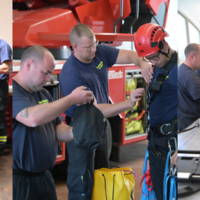 Beamtinnen und Beamte im  mittleren feuerwehrtechnischen Dienst