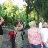 Lauschen, Schauen, Staunen zur Vogelstimmenwanderung