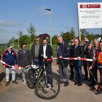 Eröffnung des neugebauten Geh- und Radweges im Verlauf der NW-15-Straße bis zum Falkenweg