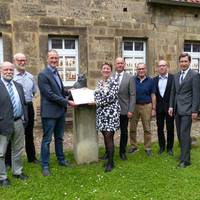 Ministerin überreicht ELER-Bescheid an Förderkreis für Vogelkunde und Naturschutz am Heineanum in Halberstadt