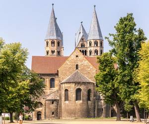 Teil der Straße der Romanik