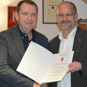 [(c): Volksstimme, S. Scholz]