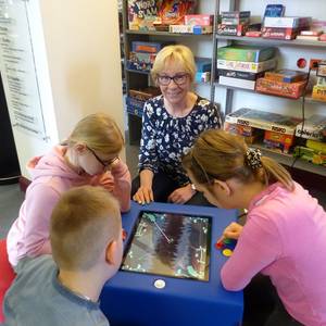 Bibliothek: Dash-Roborter und iPads dank Lotto-Spende © Stadt Halberstadt/Pressestelle