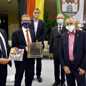 Halberstädter und Wolfsburger feiern gemeinsam den Tag der Deutschen Einheit und unterzeichnen Abschlusserklärung © Stadt Wolfsburg, Landmann