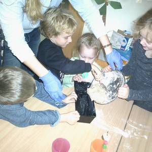 Brot backen © Kita Sonnenschein