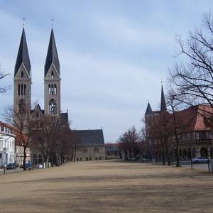 Domplatz - Das Himmelsfenster
