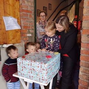 Geschenk 4 © Kita Holzbergwichtel