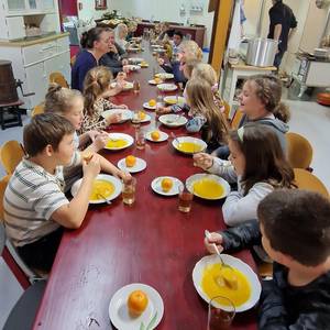 Beim gesunden Mittagessen im Schraube-Museum