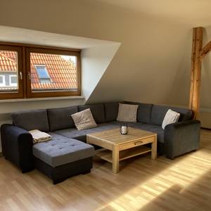 Wohnzimmer mit gemütlicher Sitzecke