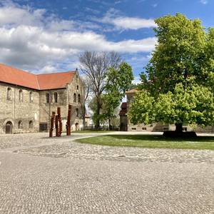 John Cage im Burchardikloster Halberstadt © Tourist Information Halberstadt, Monika Klytta