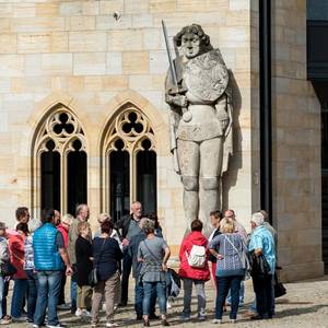 Stadtführung vor Halberstädter Roland Stadtführung vor Halberstädter Roland