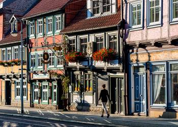 Fachwerkstraße in der Altstadt von Halberstadt [(c): U. Schrader]