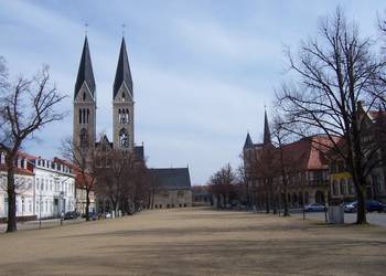 Domplatz - Das Himmelsfenster