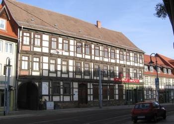 Stattliches Ackerbürgerhaus: Vierseitenhof Voigtei 48