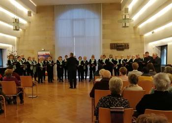 Der CANTAMUS-Chor verspricht einen besonderen musikalischen Nachmittag im Rathaussaal. ©Sebastian Siebert