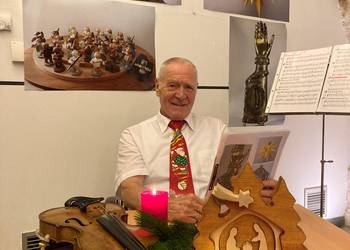 [(c): Tourist Information Halberstadt]