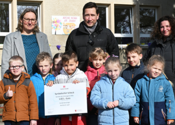 Spende der Hilariusmahlgäste an Kita St. Josef übergeben ©Stadt Halberstadt / Holger Wegener