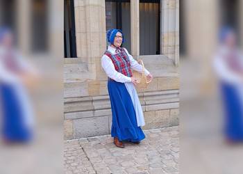 [(c): Tourist Information Halberstadt]